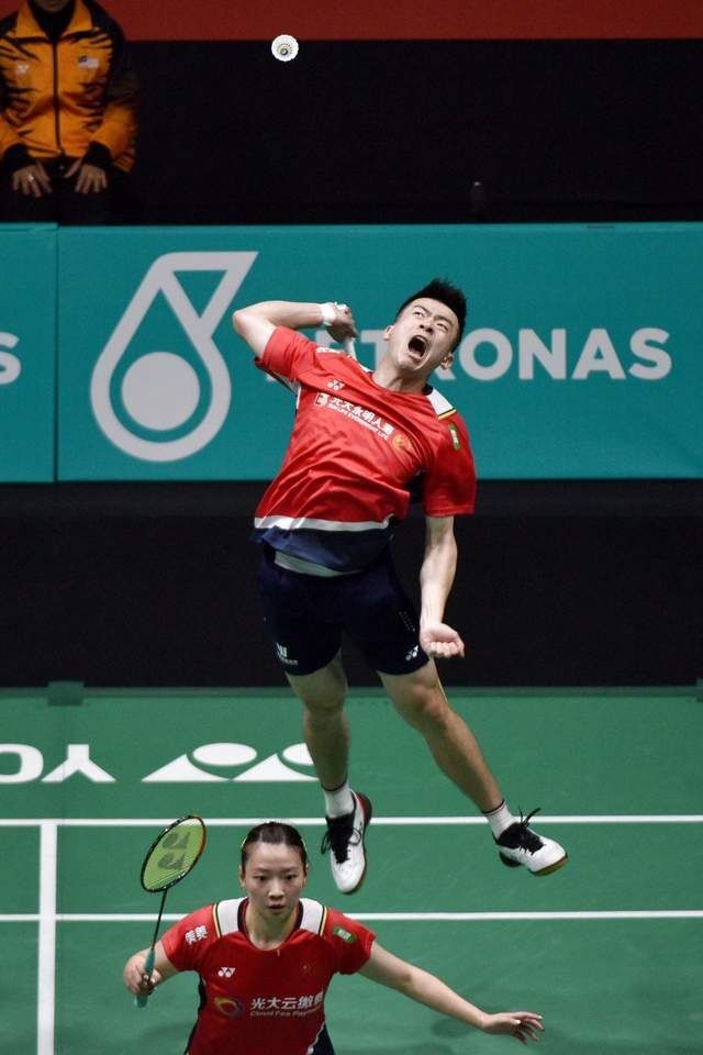 印尼队轻取印度队,郑思维惊艳四座 印尼队轻取印度队,郑思维惊艳四座